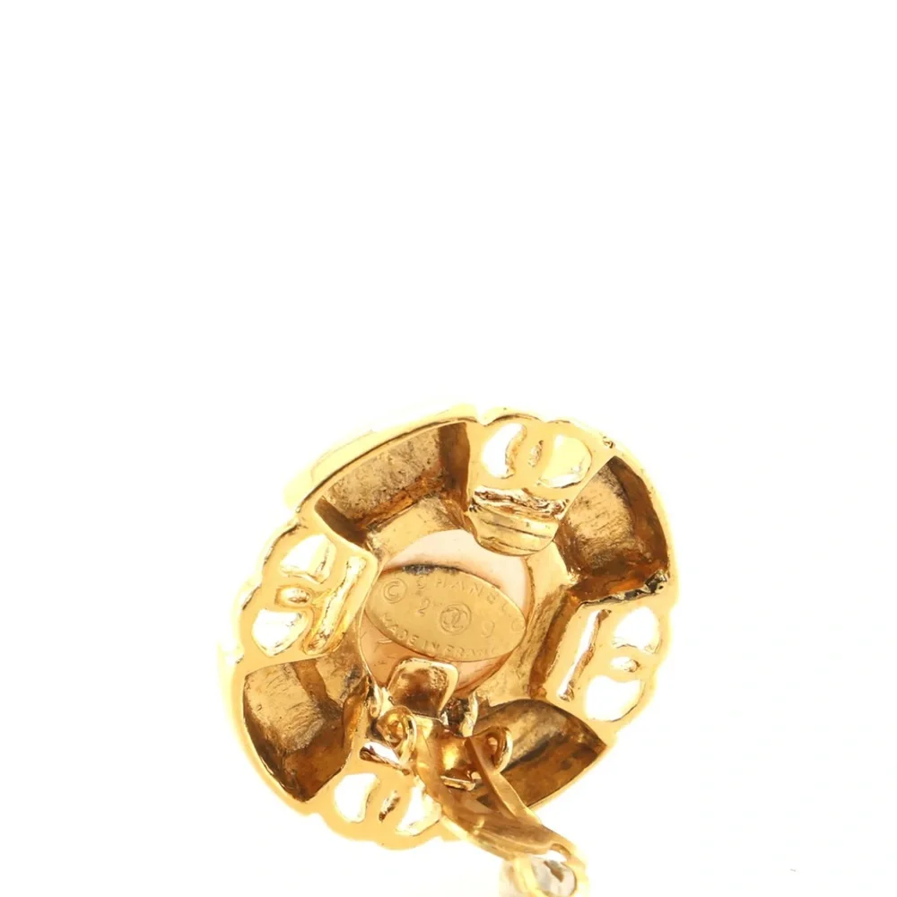CHANEL clip vintage